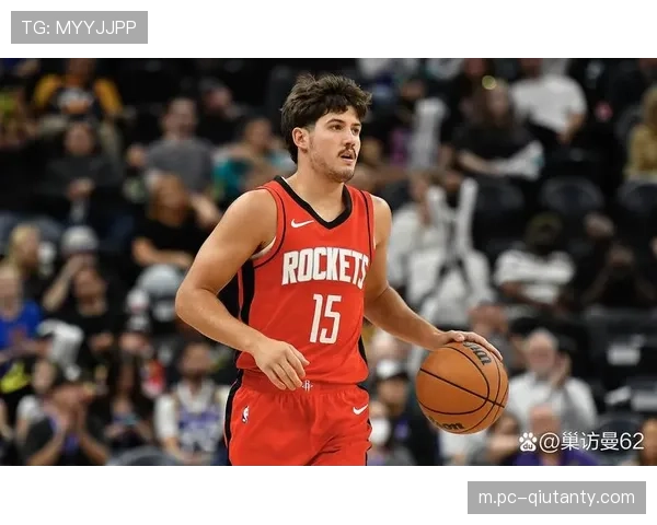 范弗利特缺阵火箭后场,阿门汤普森担纲控卫 范弗利特缺阵火箭后场,阿门汤普森担纲控卫