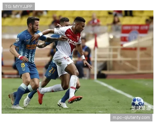 巴黎圣日耳曼客场3-2逆转摩纳哥,卫冕冠军让二追三 巴黎圣日耳曼客场3-2逆转摩纳哥,卫冕冠军让二追三